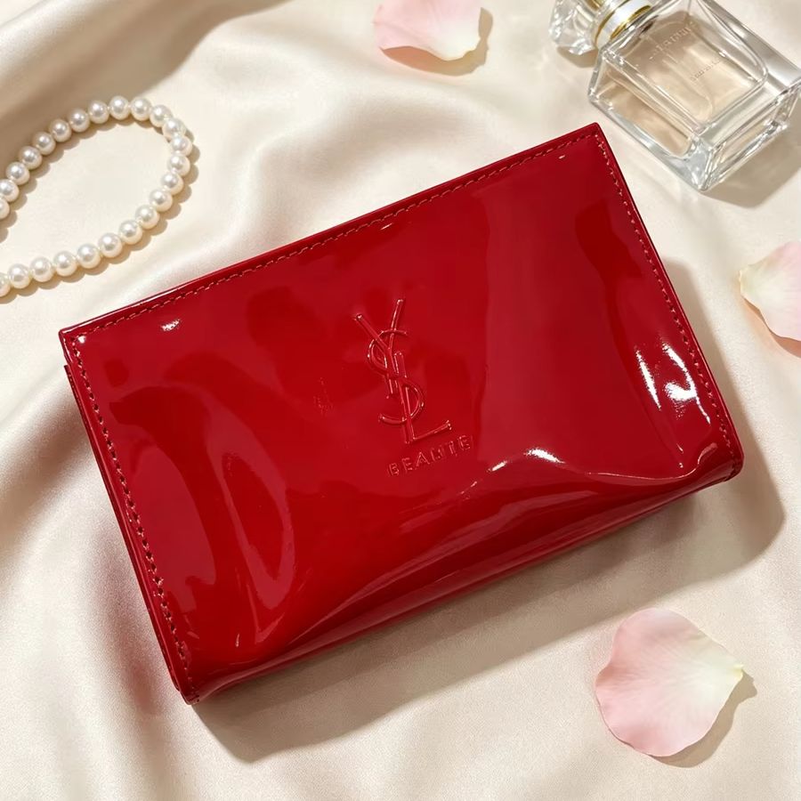 حقيبة مستحضرات تجميل من الجلد  - مراجعة Luxury Skincare Logo وسعره